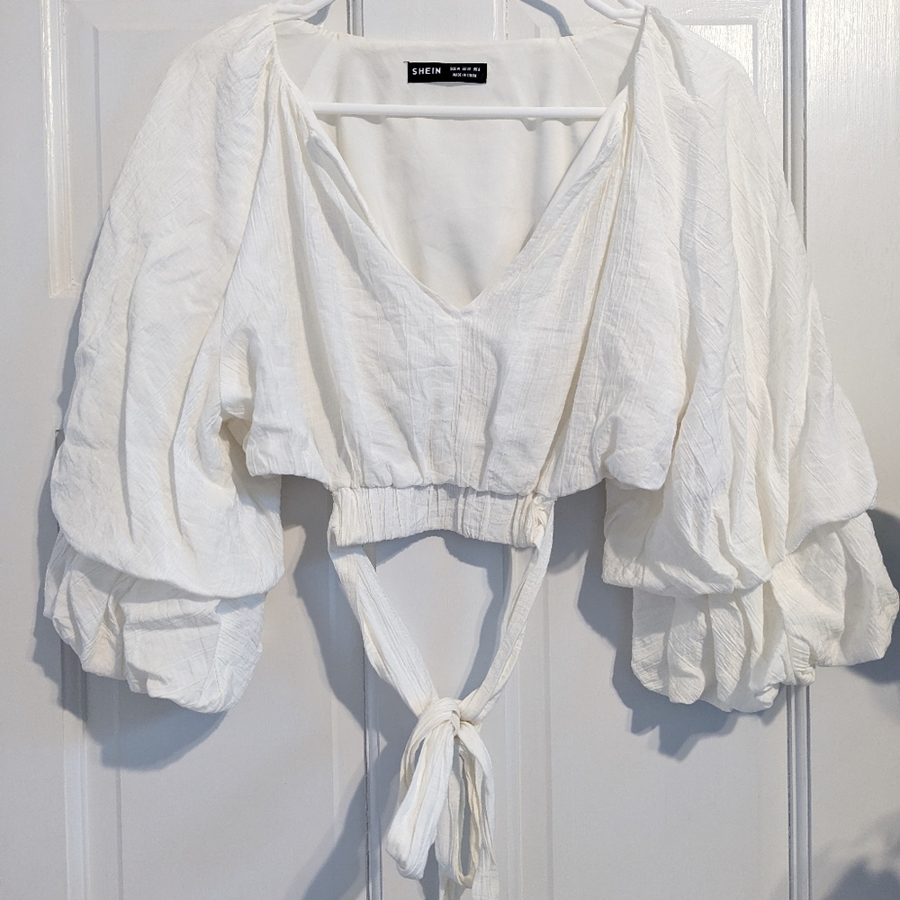 SHEIN Puff Sleeve White Crop Top Blouse
